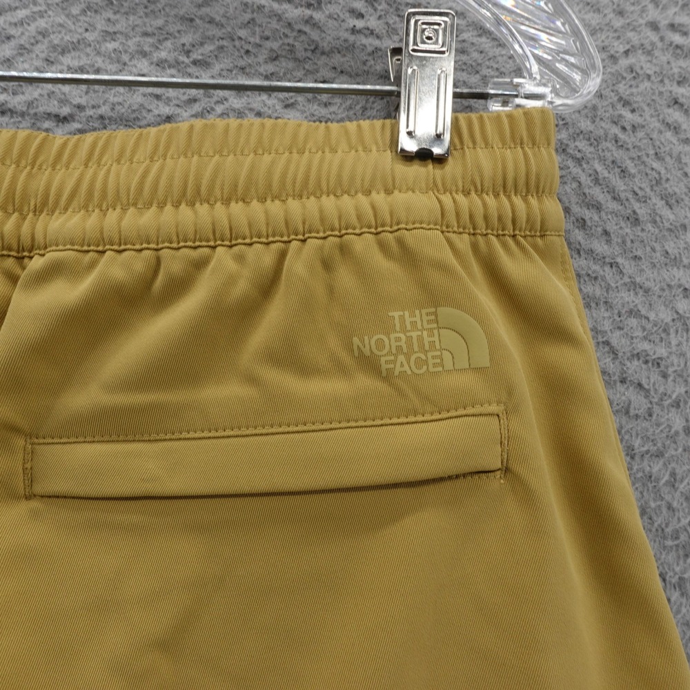 The North Face Performance Shorts 30 Yellow Activewear Men Stretch Summer New - Picture 10 of 15
